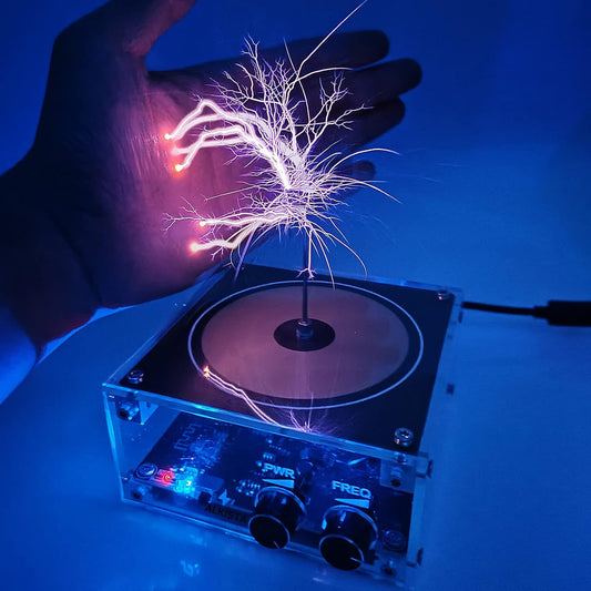 cool tesla coil musical speaker plasma storm cool desktop gadgets